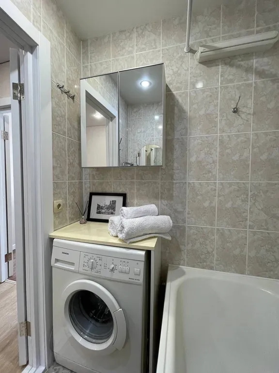 Современная квартира рядом с РКБ и МГУ