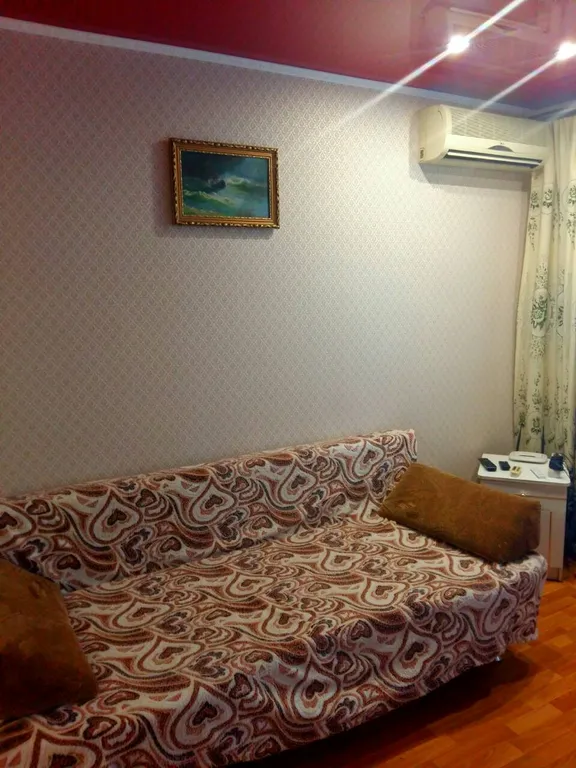 Уютная квартира в центре города в пяти  минутах от пляжа .