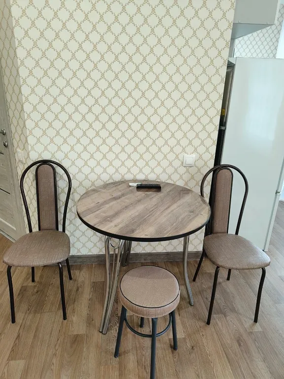 Квартира Студия возле Кристалла — Тюмень