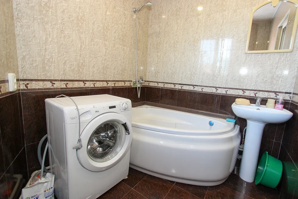 Уютный дом 2 этажа в центре Феодосии