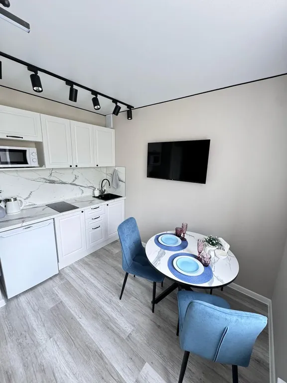 2-х комнатная квартира у Дворца водных видов спорта