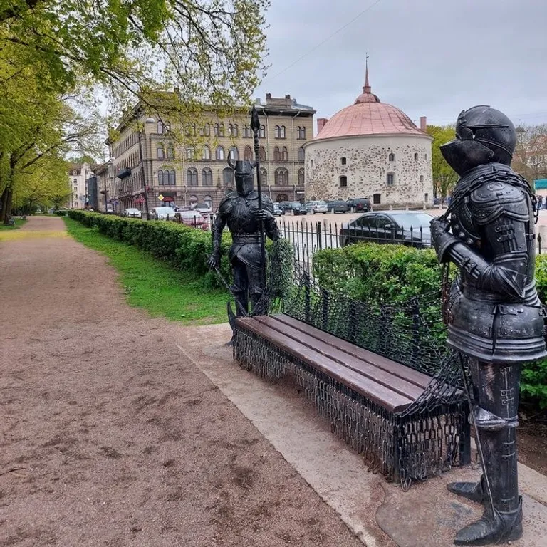 Уютная, стильная квартира в cамoм сердце Cтaрого Bыбоpгa