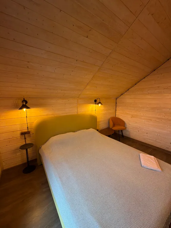 2-этажный Барнхаус с чаном, сауной и бассейном