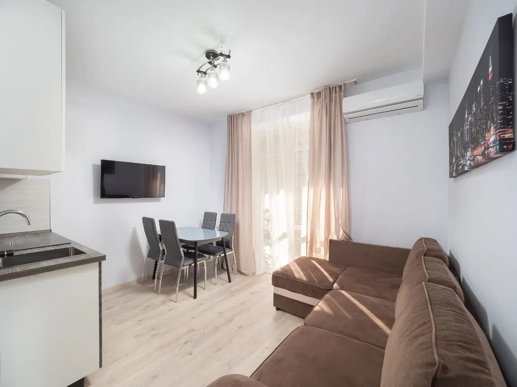 Квартира Уютная квартира у моря с теплым бассейном — Адлер