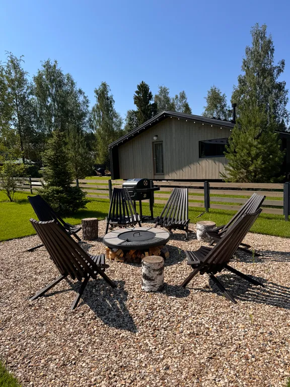 Уютный загородный дом в тишине