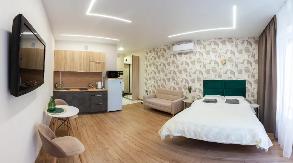 Уютная студия с балконом в шаге от Тинькофф холл и УфаАрена