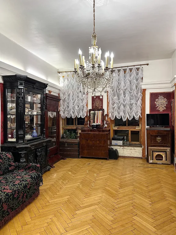 Квартира Квартира с антикварной мебелью — Москва