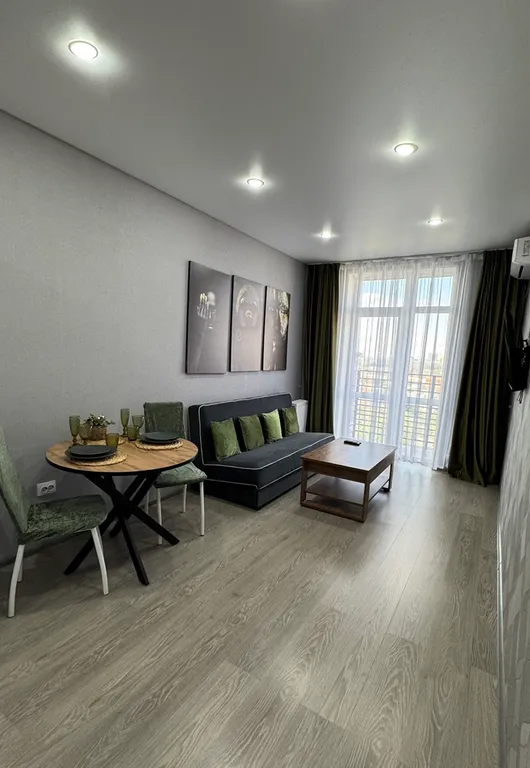 Квартира с современным ремонтом в жк «Панорама»