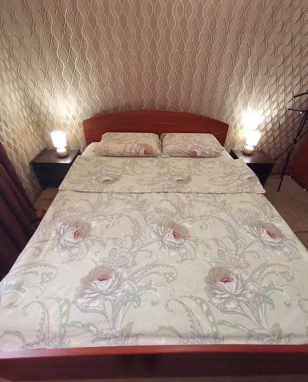 Уютная, бюджетная 2-комнатная квартира в центре города, 2 спальни