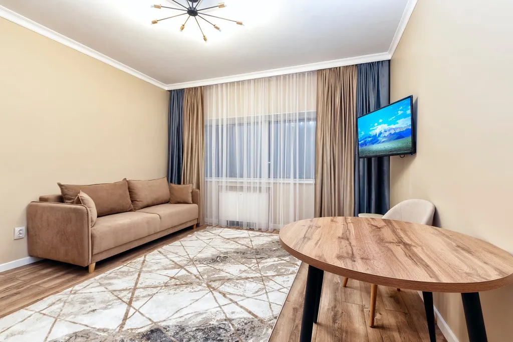 Элитные апартаменты с видом на Байтерек в самом центре столицы