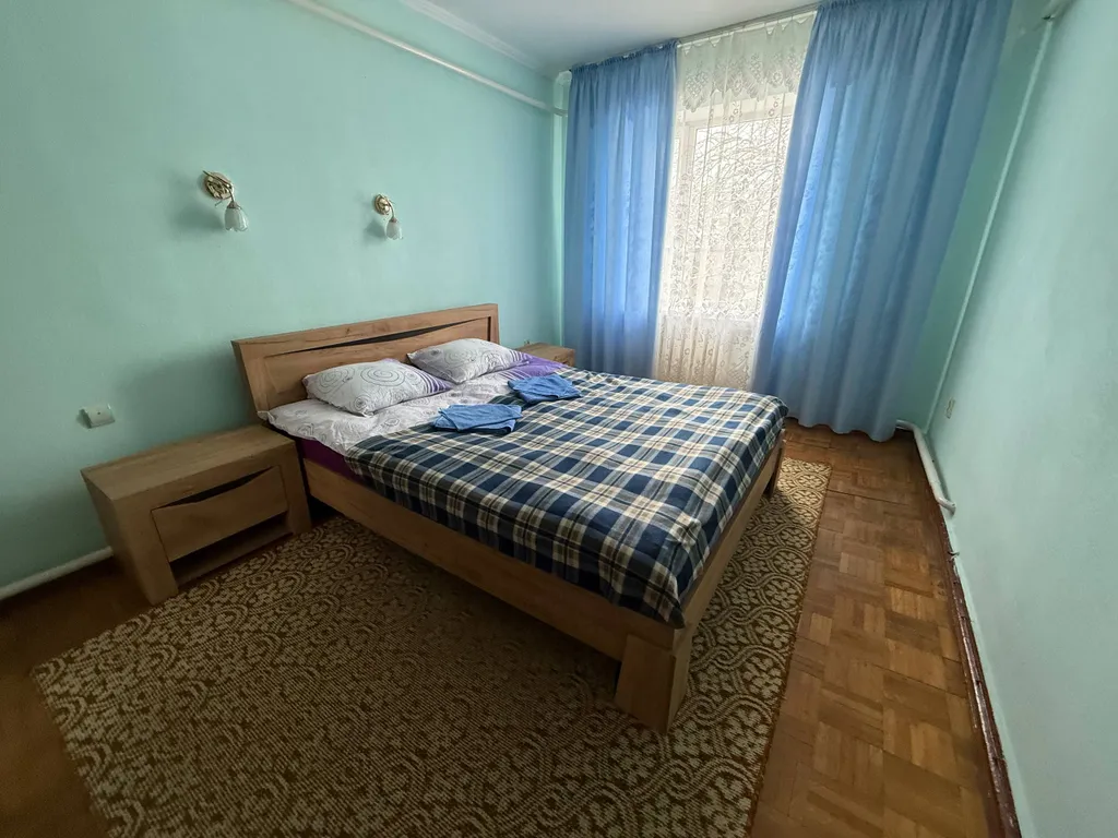 Трёхкомнатная квартира на 1 этаже в коттедже