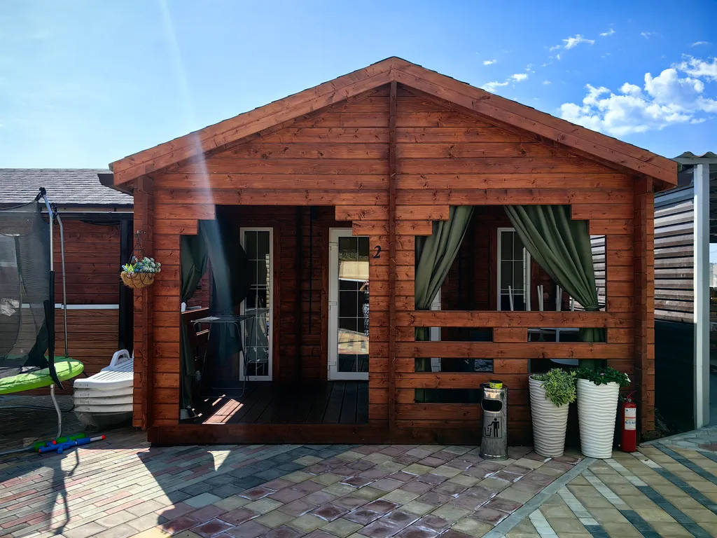 Коттедж Деревянный домик — аренда посуточно в Веселовка