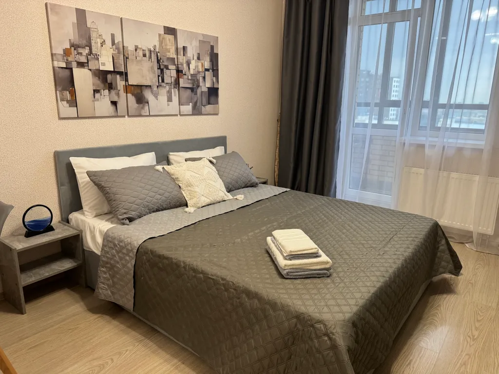 Уютная видовая студия рядом с парком и метро