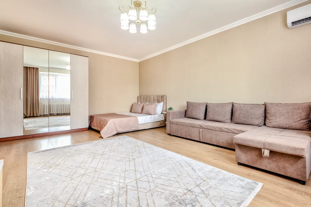 Уютная однокомнатная в старом центре Астаны