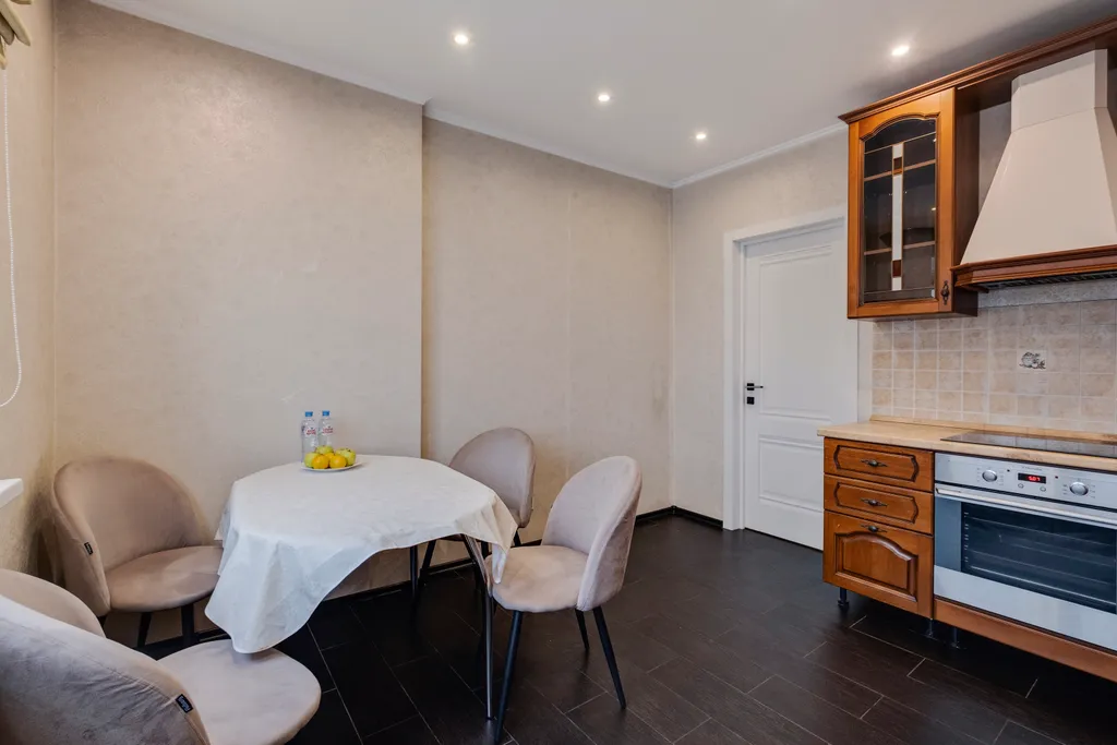 Двухкомнатная квартира с панорамным видом на город