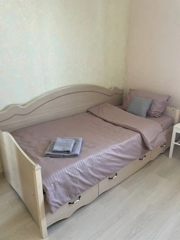 2-комнатная квартира около Парка Победы