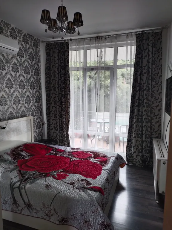 Коттедж Дом отдельнный двухэтажный коттедж для семейного отдыха — Ялта