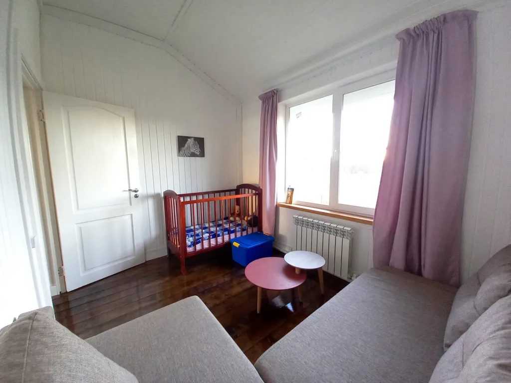 Дом с просторной гостиной