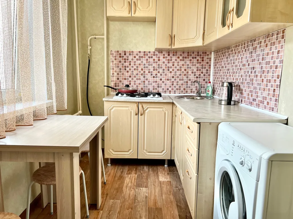 Уютная квартира рядом с атоммаш и пиццерией камин