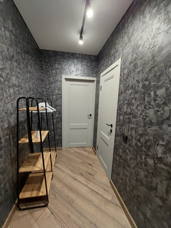 Уютная однокомнатная квартира с дизайнерским ремонтом