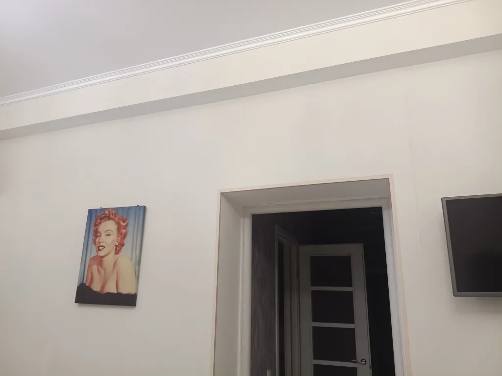 Квартира Квартира Уютный апартамент в самом центре города на Набережной — Севастополь