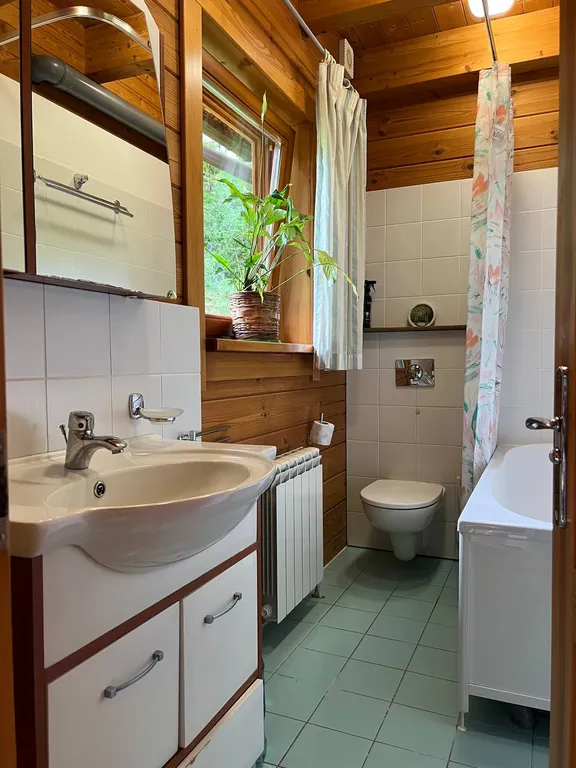 Уютный домик у моря, отдых для большой семьи