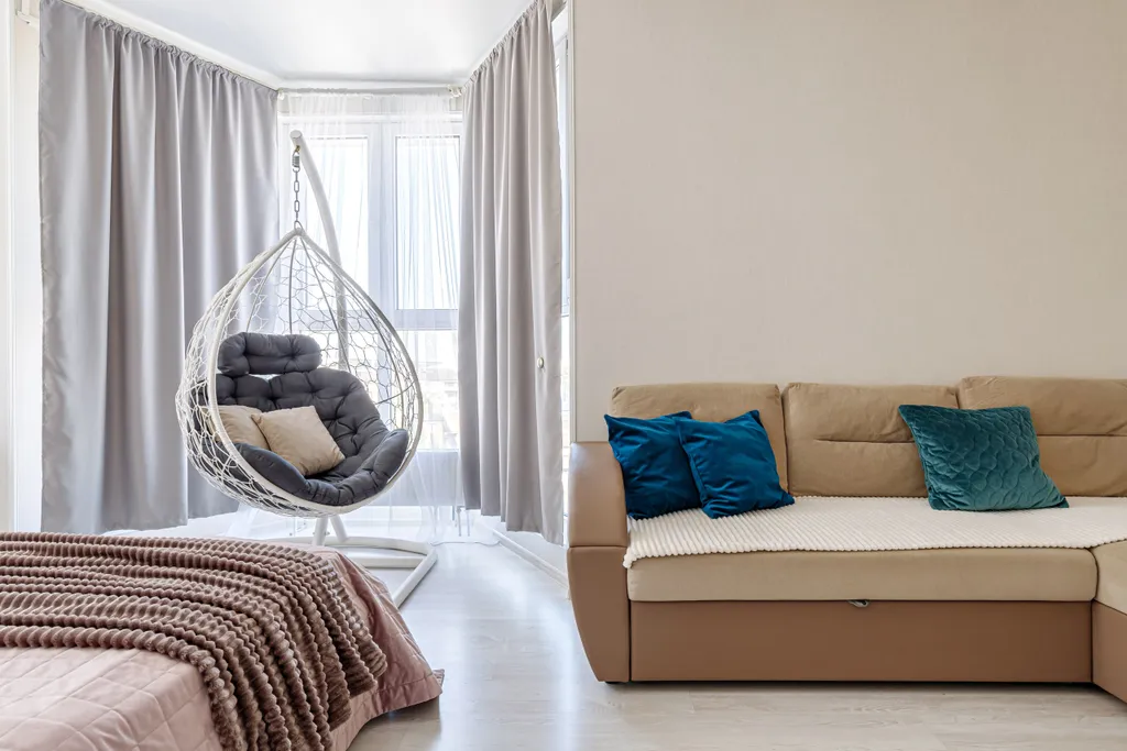 Квартира Красивая квартира с панорамными окнами и качелей — Краснодар