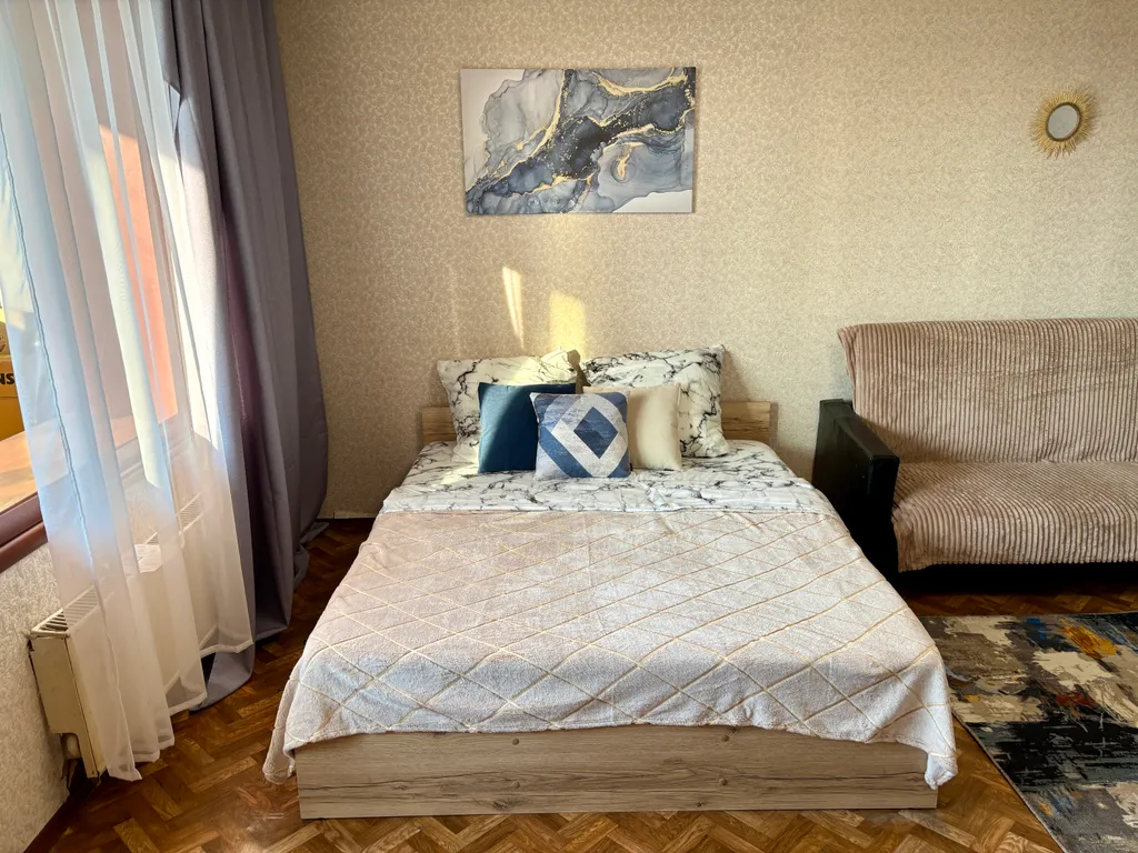 Трёхкомнатная квартира в Калининце