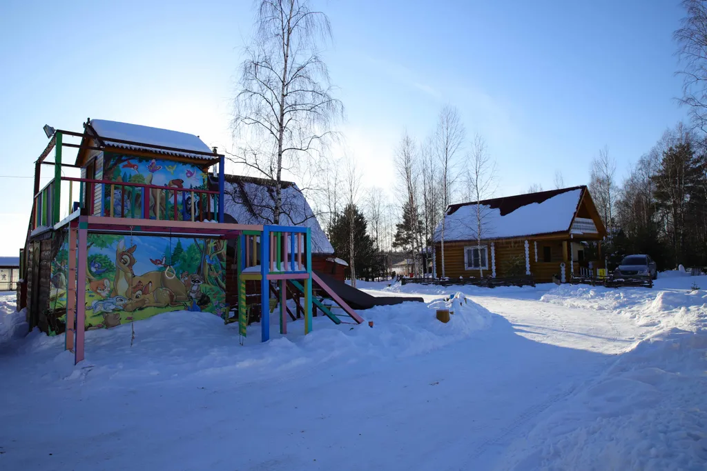 Уютный коттедж с балконом на шесть человек на берегу озера Селигер