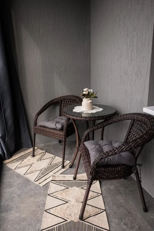 Новые 2-комнатные апартаменты рядом с центром города