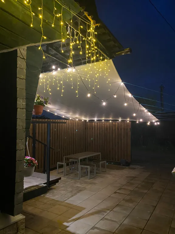 Дом рядом с городом