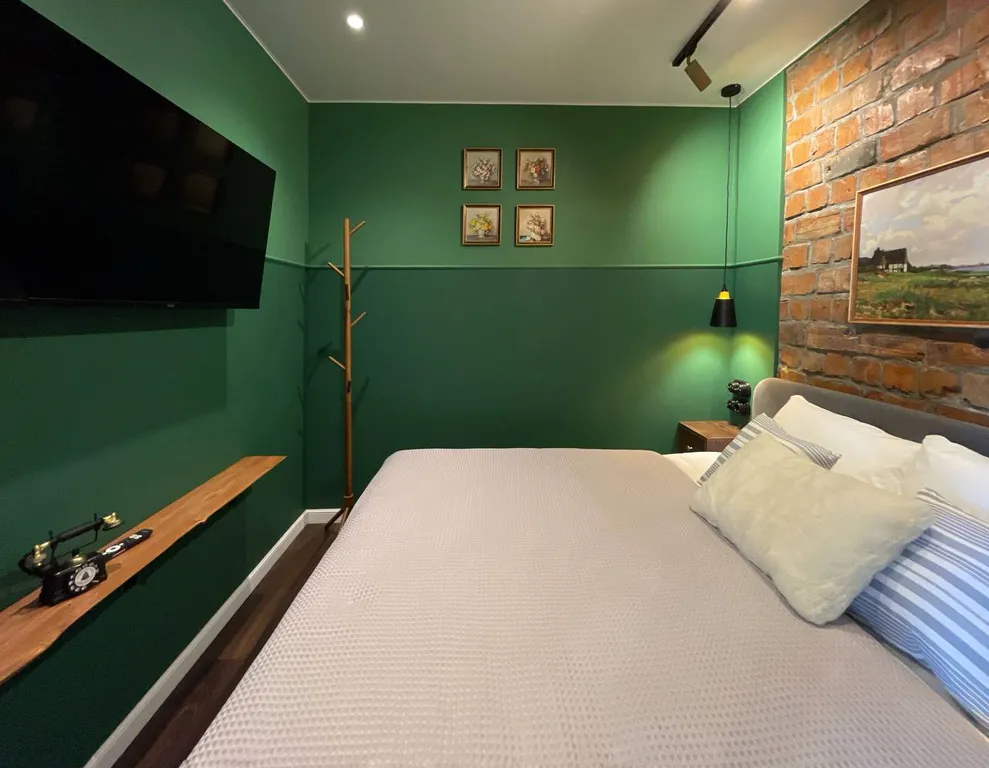 Трёхкомнатная квартира с видом на набережную в центре В. Новгорода