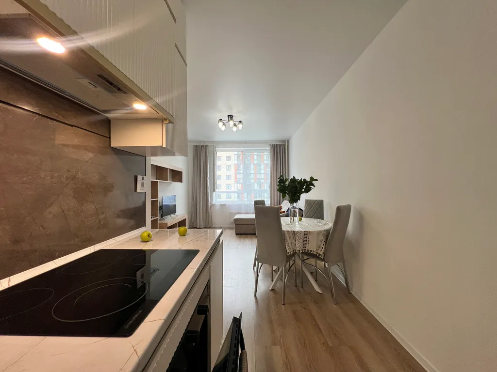 Евро 2к Бунинская Аллея Силикатная Щербинка не берем плату за уборку