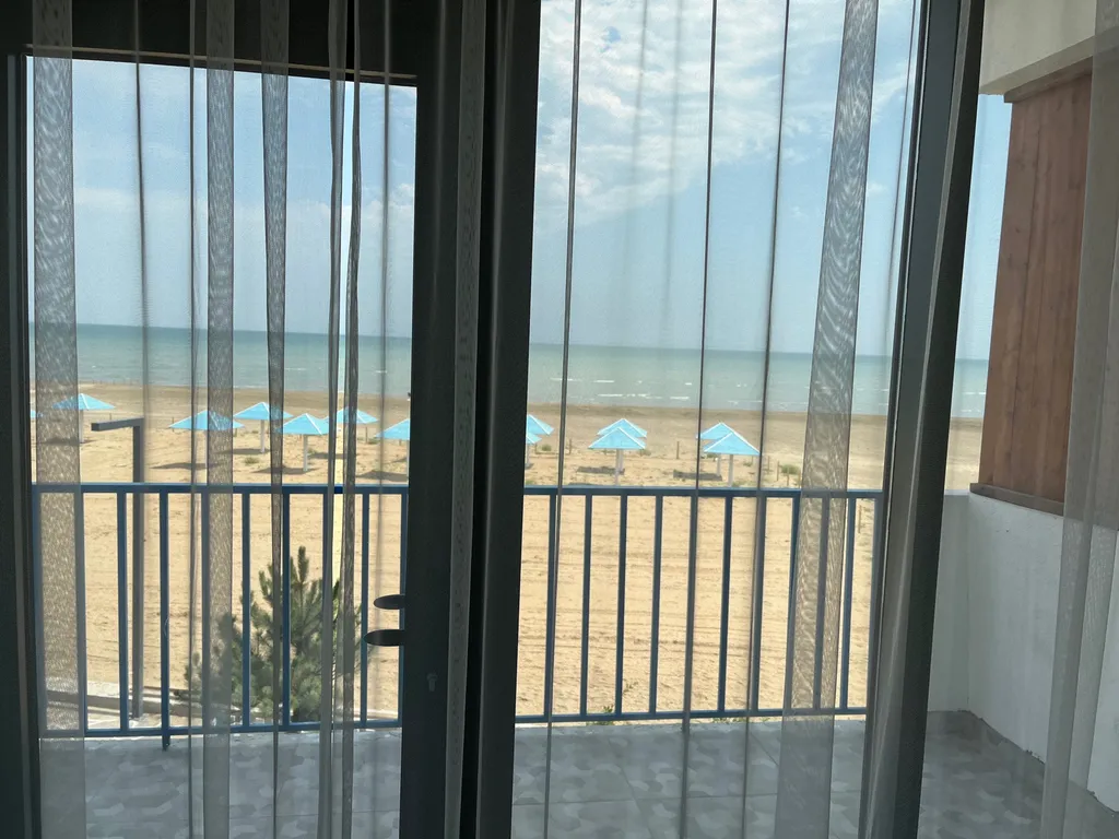 Двухуровневый полулюкс с зоной отдыха на крыше и видом на море