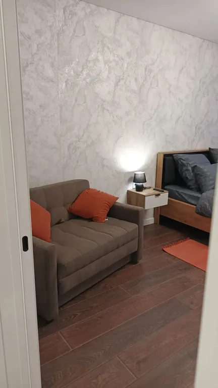 Уютная квартира рядом с мнтк и областной больницей