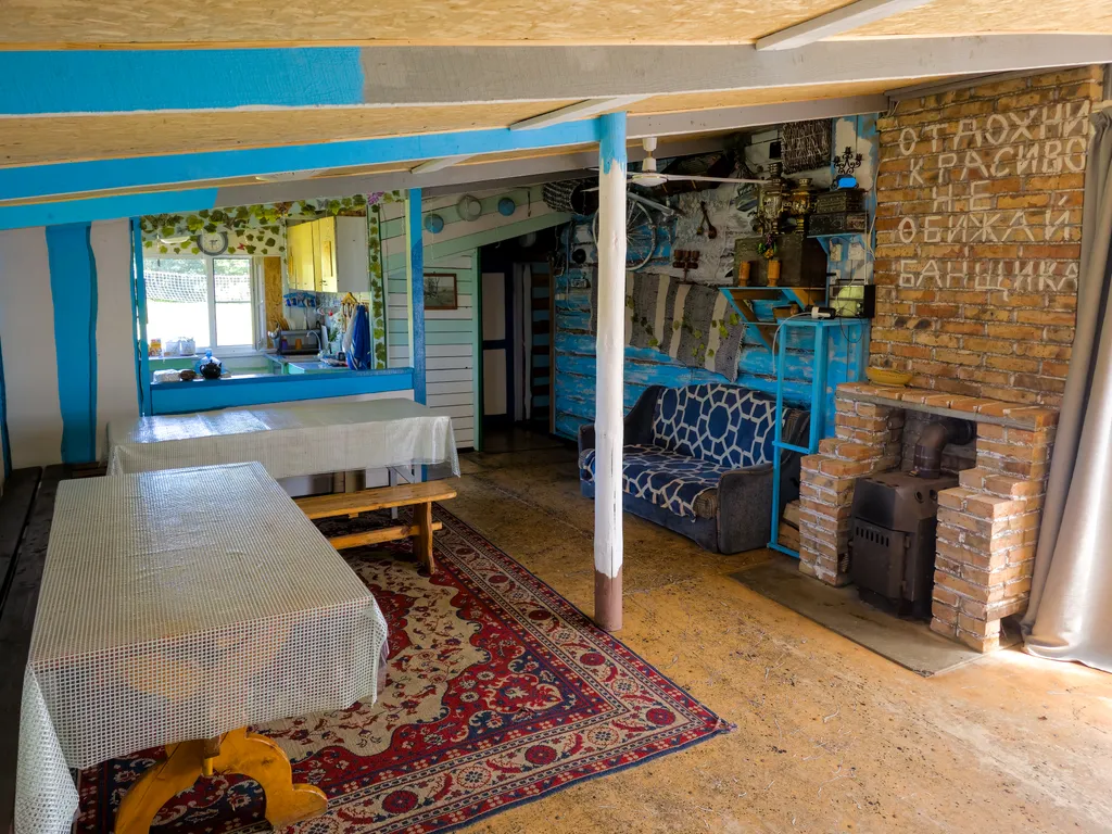 Дом с баней на берегу озера