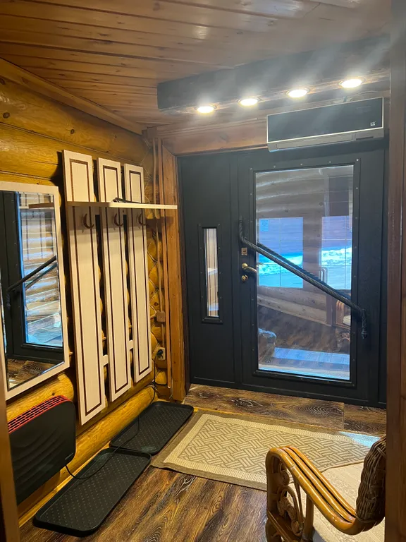 Коттедж Элис в центре с видом на Байкал