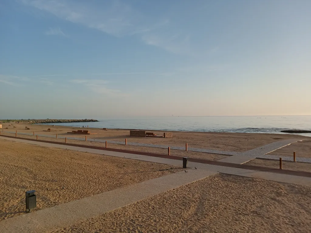 Квартира Квартира у моря, 2-комнатная разносторонняя — Махачкала