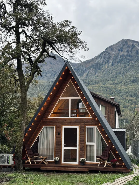 Коттедж Домик с видом на горы — аренда посуточно в Красная Поляна