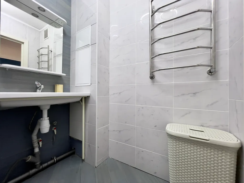 Стильная уютная евро-двушка недалеко от центра травматологии