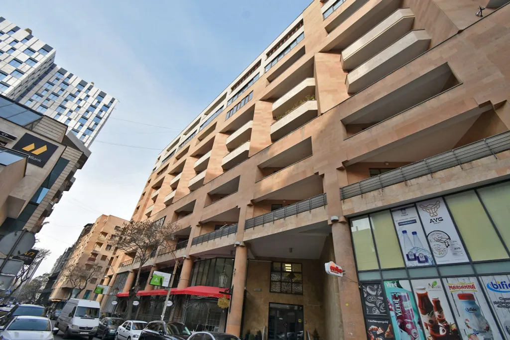 Просторная квартира в центре города