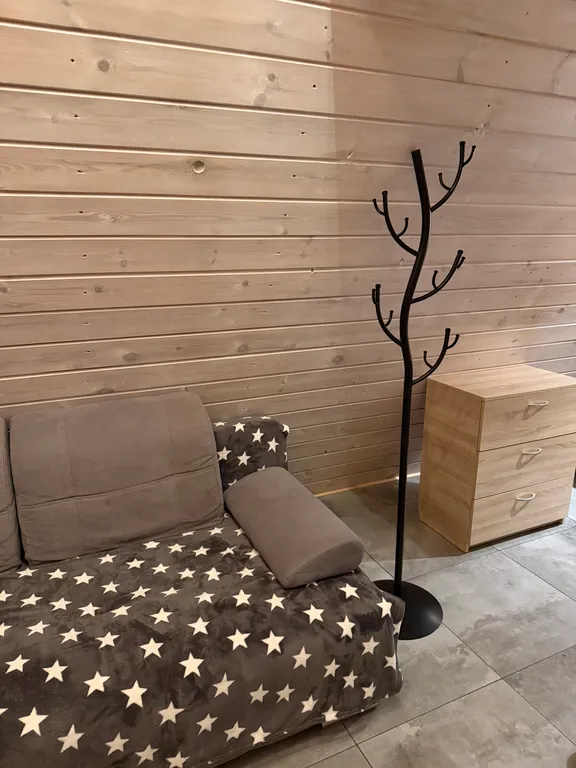 Дом с видом на озеро рядом с Ладожскими шхерами