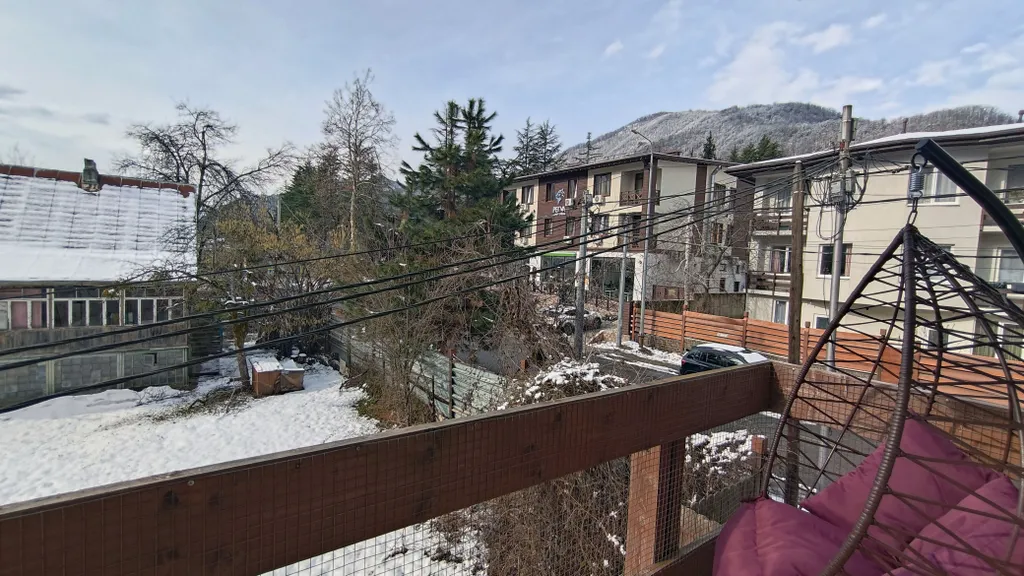 Потрясающий вид с балкона на горы! Идеальная студия в центре для вас