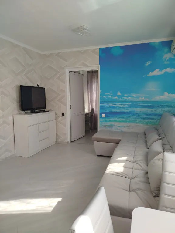 Коттедж Двухкомнатный уютный дом со своей беседкой — Евпатория