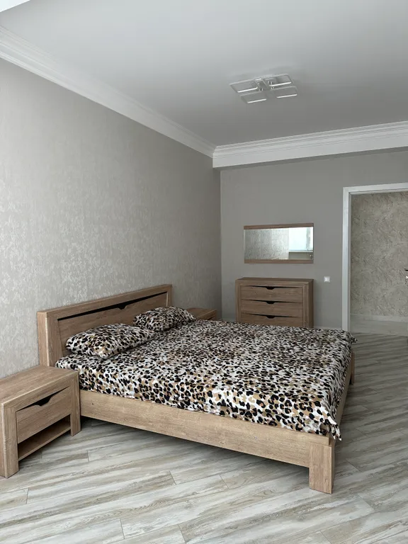 Новая квартира в новом доме недалеко от моря