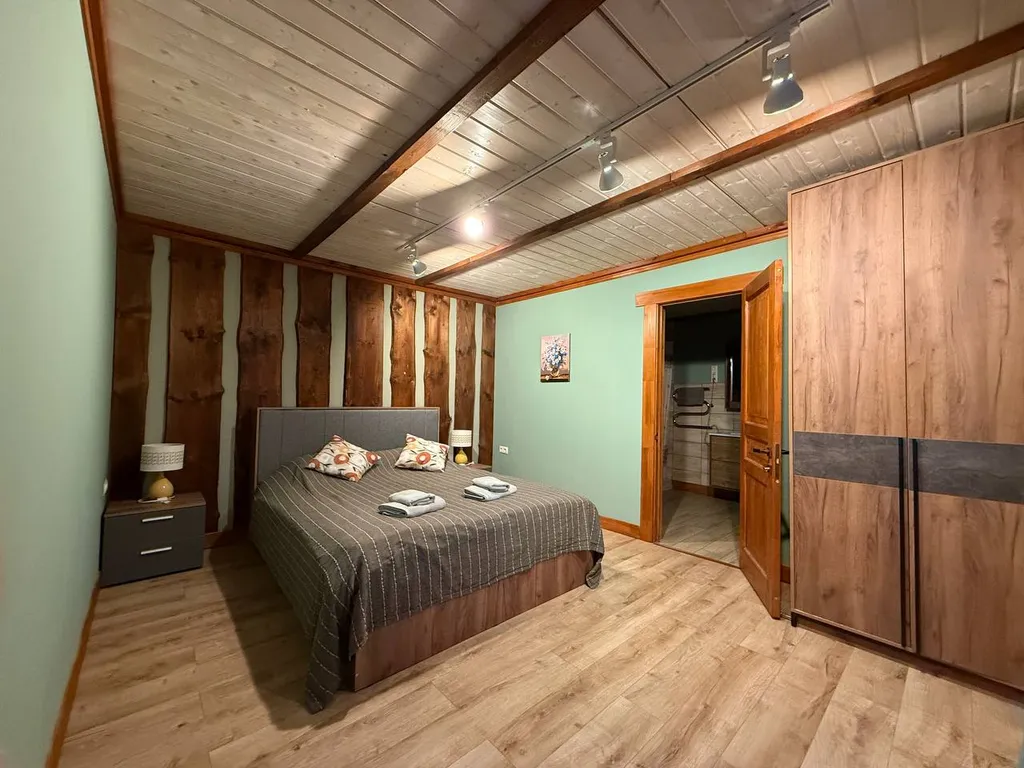 Дебаркадер Запад