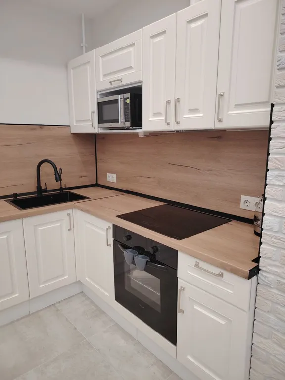 Загородный дом у озера в Подмосковье