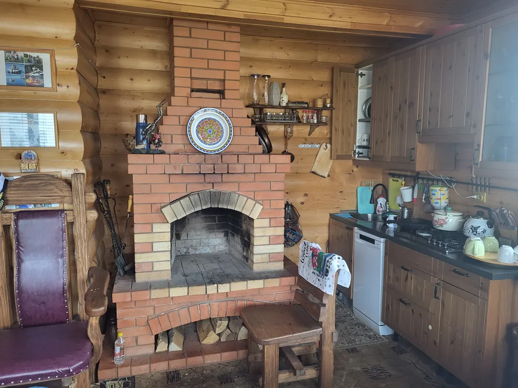 Дом на озере