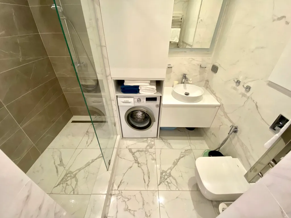 Дизайнерские Апартаменты Акваделюкс с видом на море и бассейном