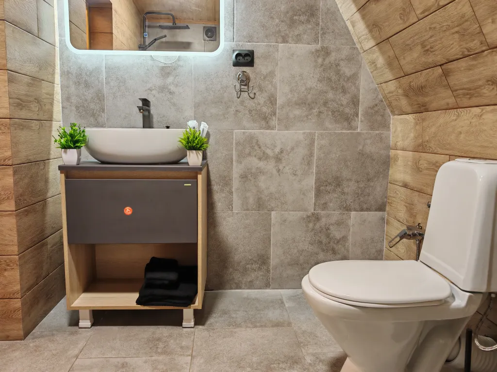 Дом с баней и бассейном